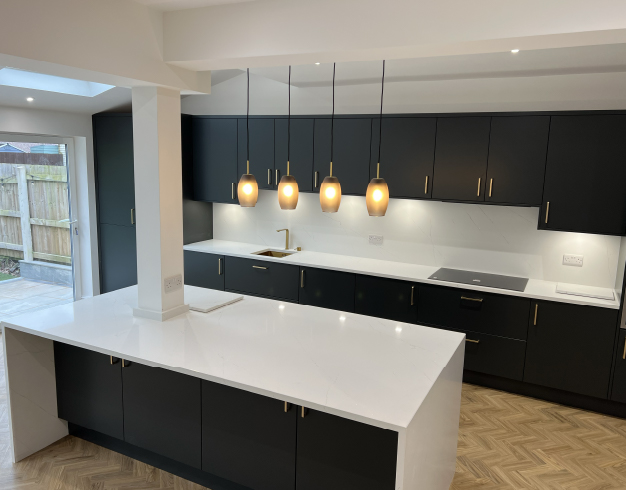 Ben & Pauline's Kitchen