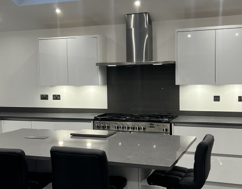 Peter and Lorettas kitchen