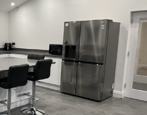 Peter and Lorettas kitchen