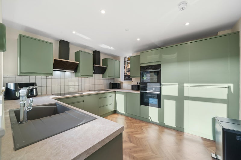 HMO Kitchen Space